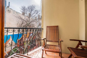 Grecheskaya Street Art Apartment